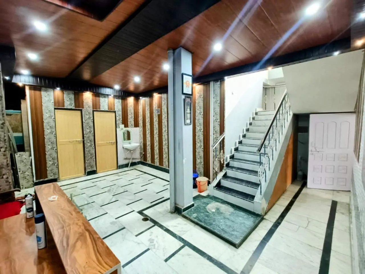 Hostel Mohit Paying Guest House Varanasi India