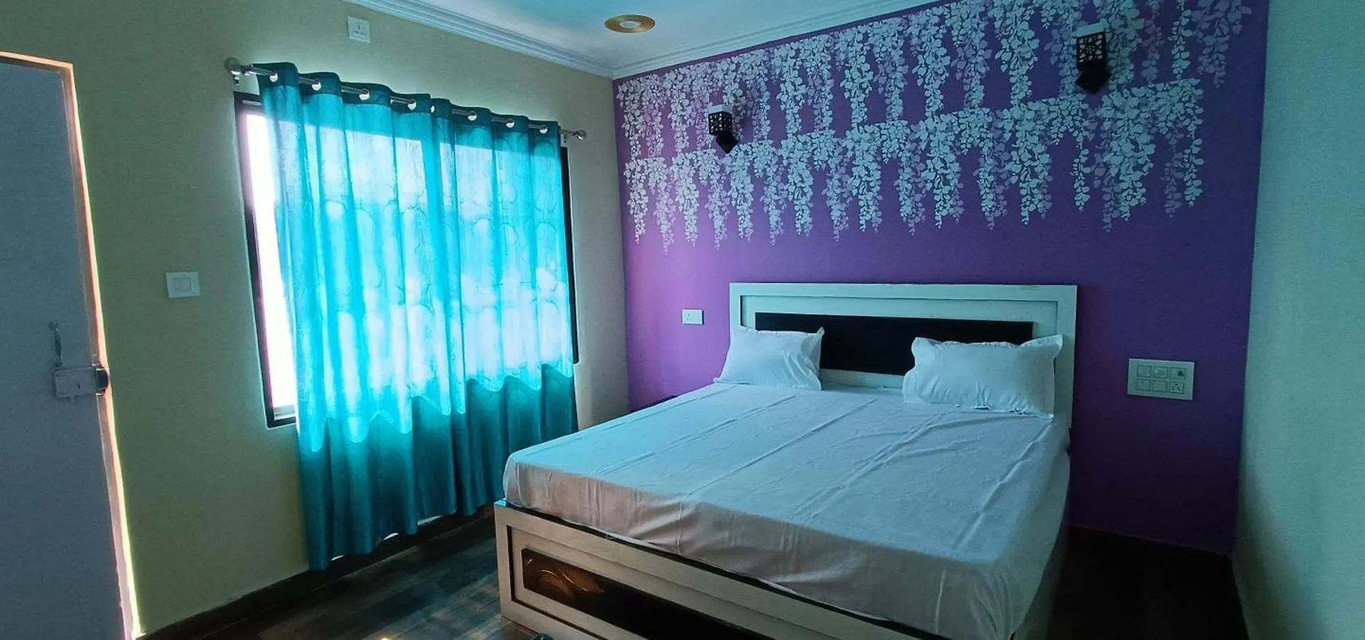 Hostel Mohit Paying Guest House Varanasi